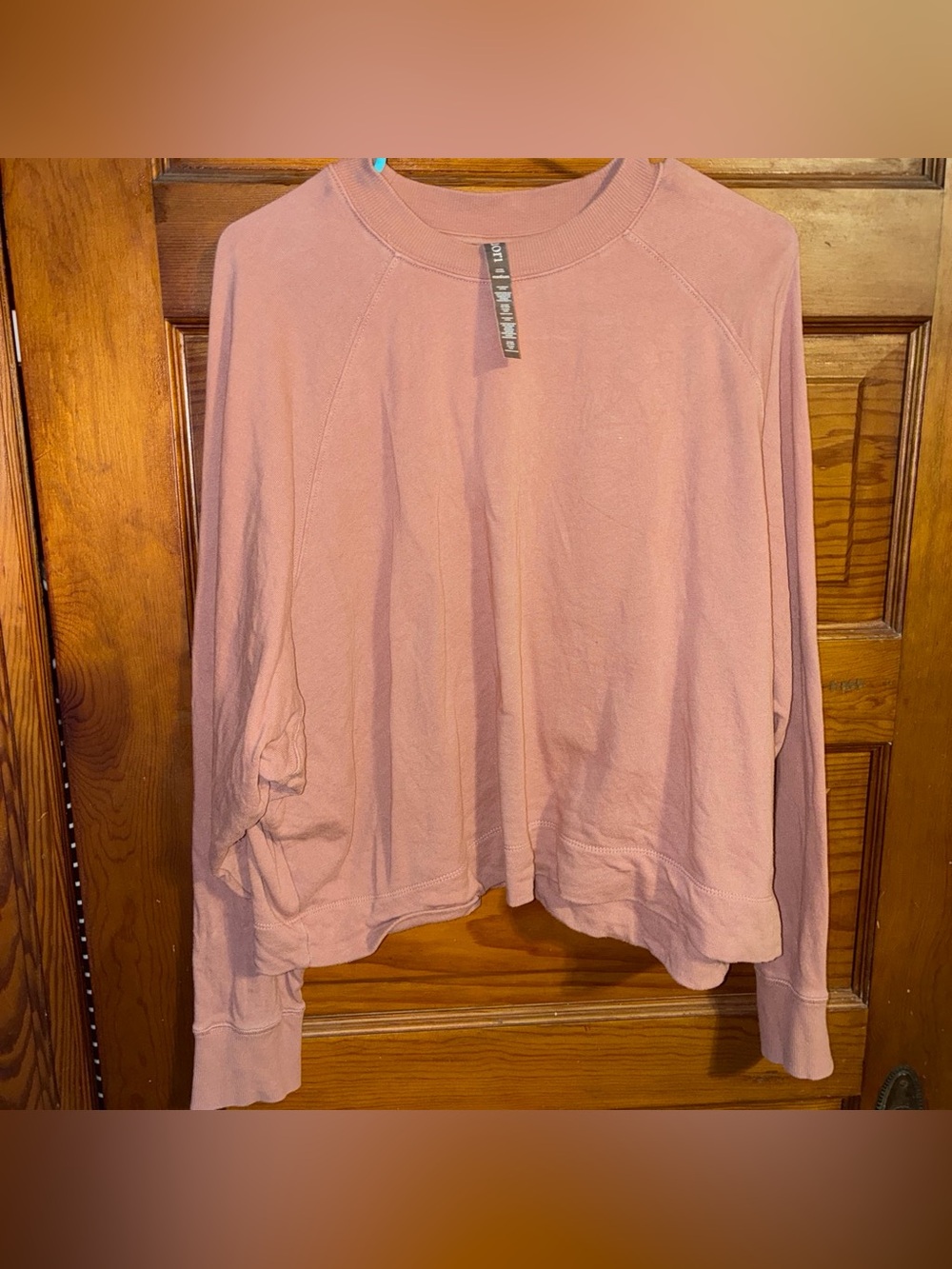 Vuori Semi-Crop Sweatshirt